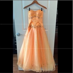 Strapless Tulle Floral Puffy Prom Size 1/2